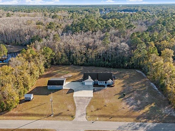 4th image of 59 Sweetwater Cir