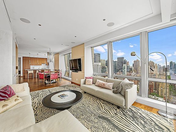 2nd image of 400 5th Ave APT 34B