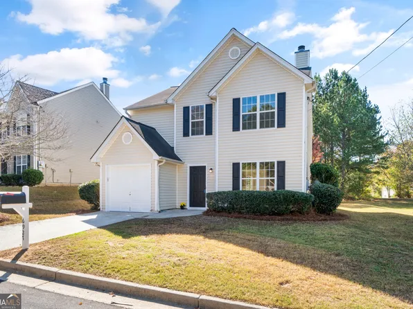 6927 Red Bone Way, Lithonia, GA 30038