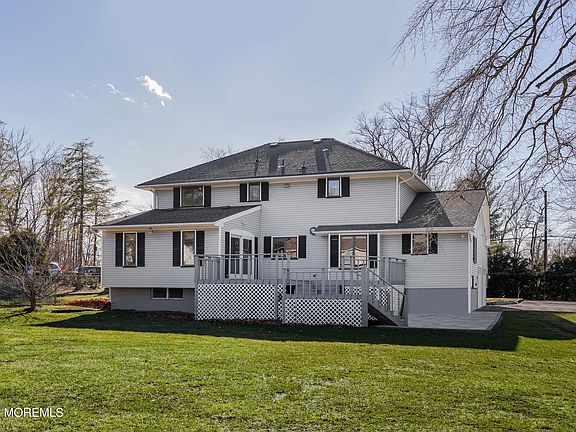 2nd image of 463 Cottrell Road