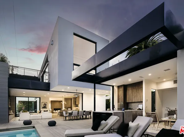 8952 Hubbard St, Culver City, CA 90232