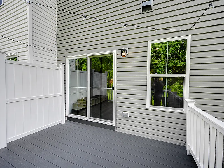 56 Pratt Ln — Photo 8