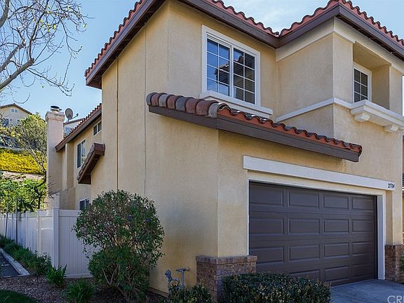 3rd image of 27704 Thalia Ln