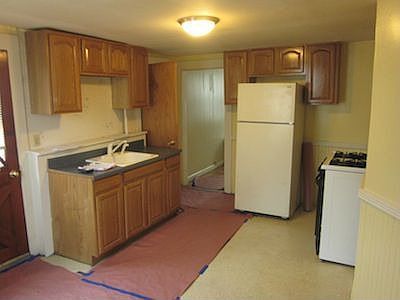 1st image of 272 Washington St #1