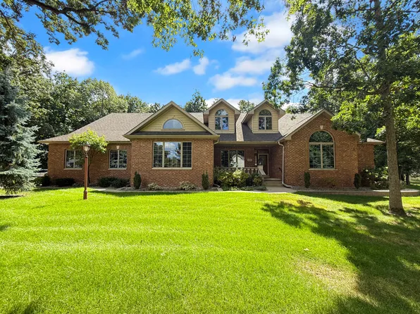 434 Brighton Ln, Dyer, IN 46311