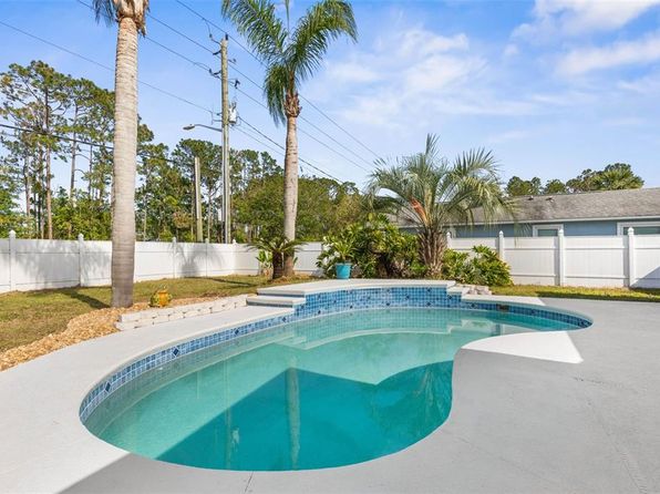3 Zodiacal Pl, Palm Coast, FL 32164