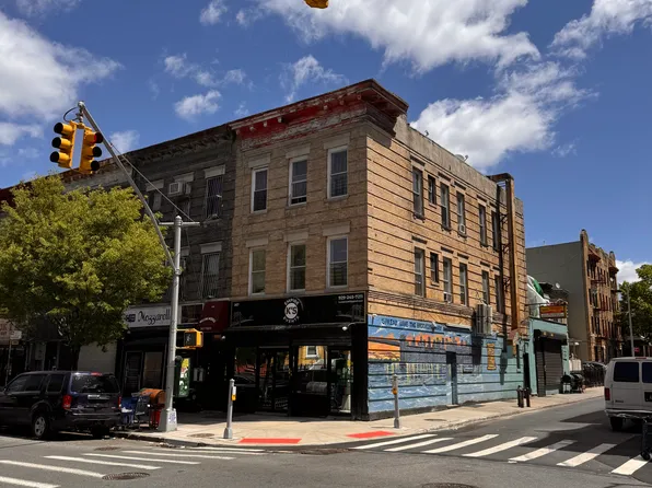 267 Troy Avenue image 1 of 3