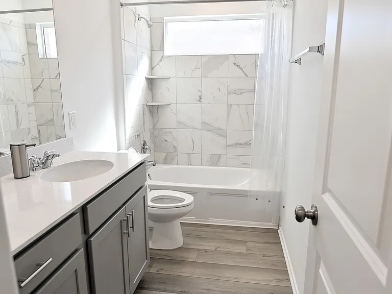 213 Magione St #1 — Photo 7