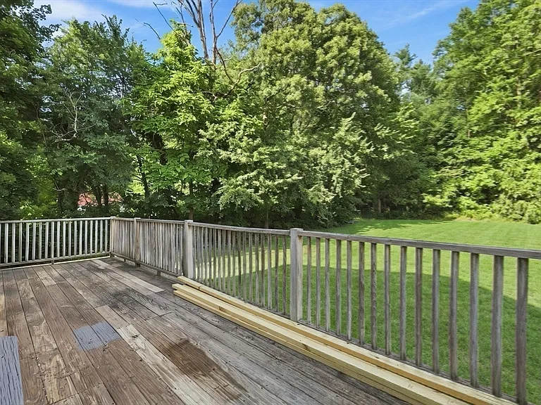 50 Rockwood Rd — Photo 35