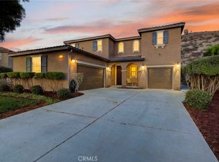 16796 Golden Bluff Loop, Riverside, CA 92503