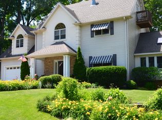 1915 Sycamore St, Twin Lakes, WI 53181
