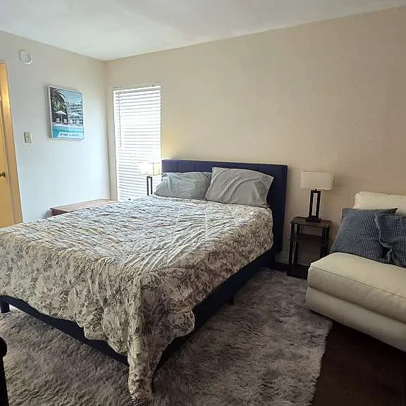 9000 Bissonnet St #307 — Photo 5