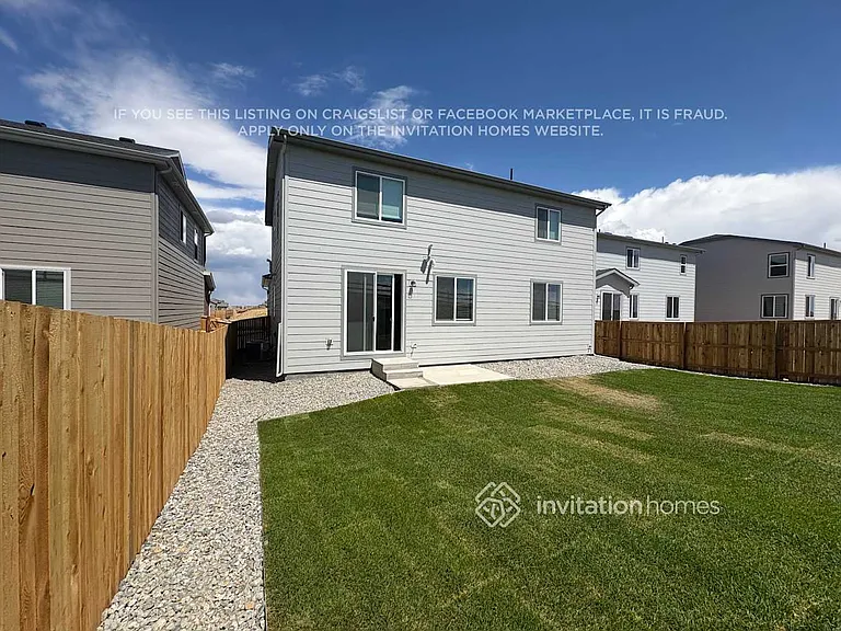 462 Elbert St — Photo 22