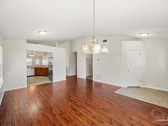 5th image of 6525 Tampa Dr