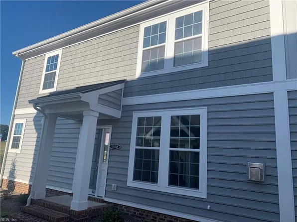 1005 Robinson Rd #3B, Suffolk, VA 23434