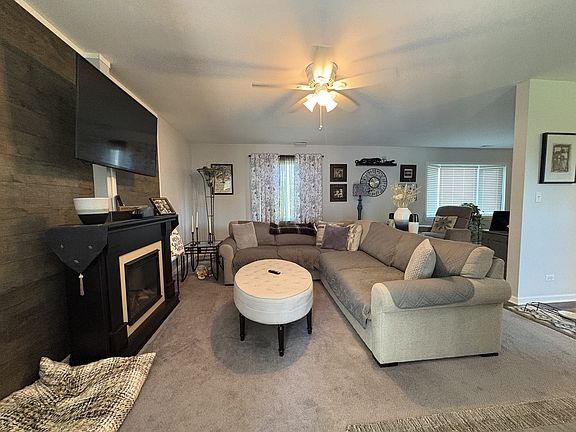 5th image of 7756 W 81st Pl