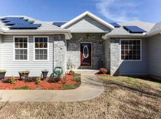 481 Rock Ridge Rd, Branson West, MO 65737