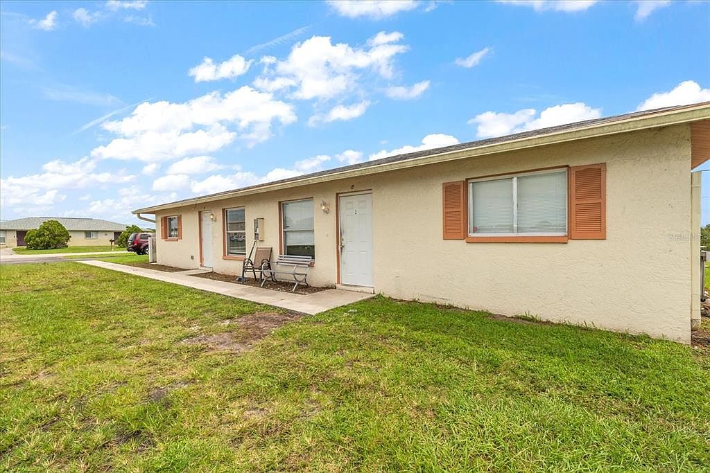 1020 NE 8th Ter, Cape Coral, FL 33909 | Zillow