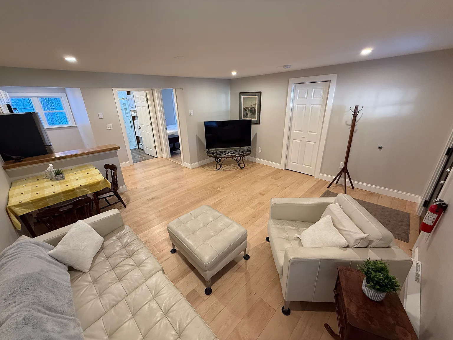1 bed, 750 sqft, $1,250 — Photo 4