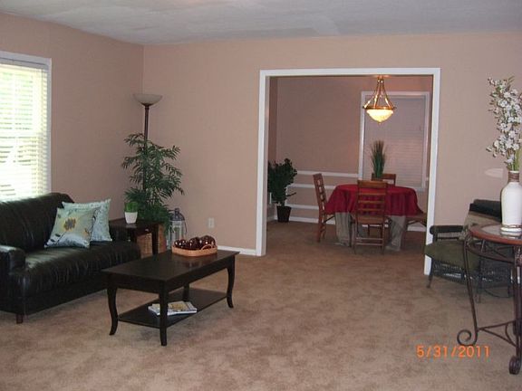 2nd image of 5425 Osage Ct