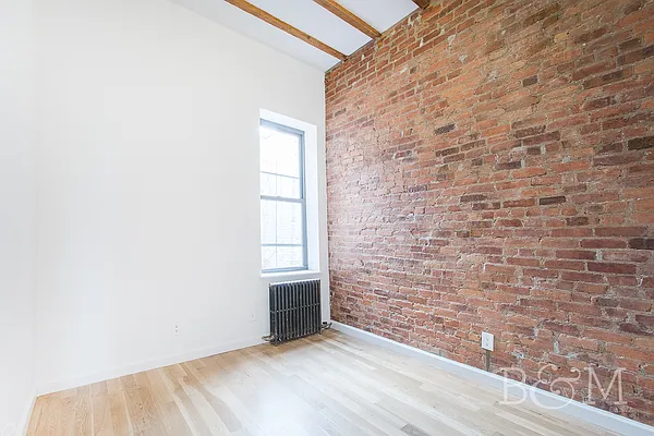 Rented by Brick&Mortar | media 23