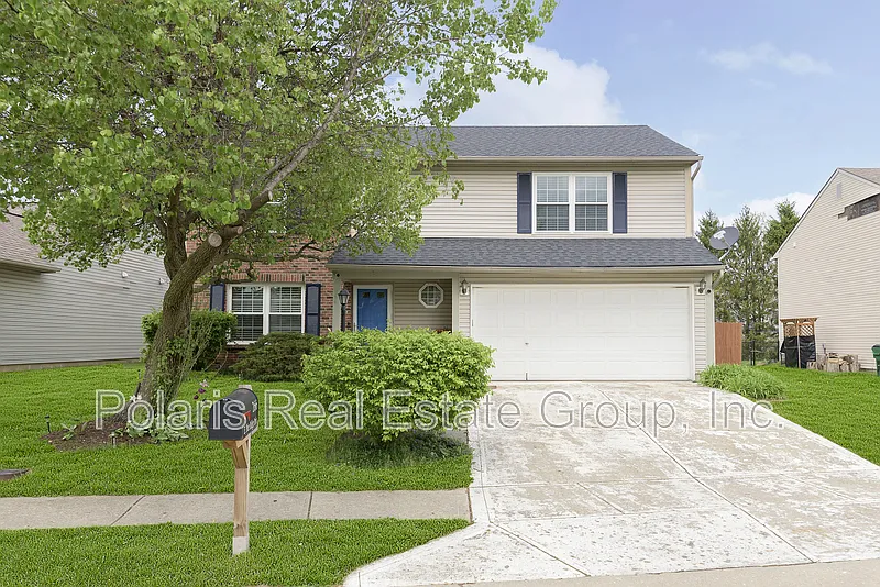 4 bed, 2.5 bath, $2,350 — Photo 1