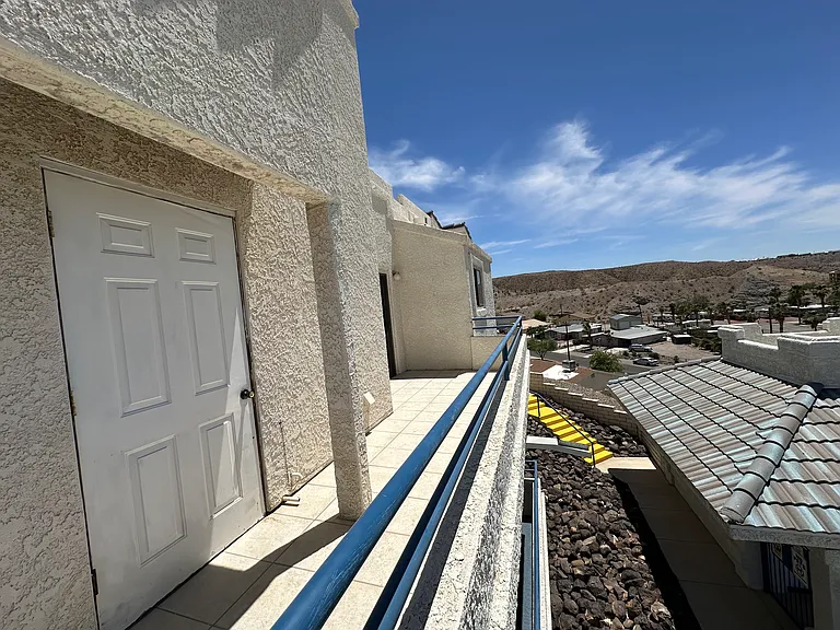 2022 Merrill Ln #3A — Photo 4