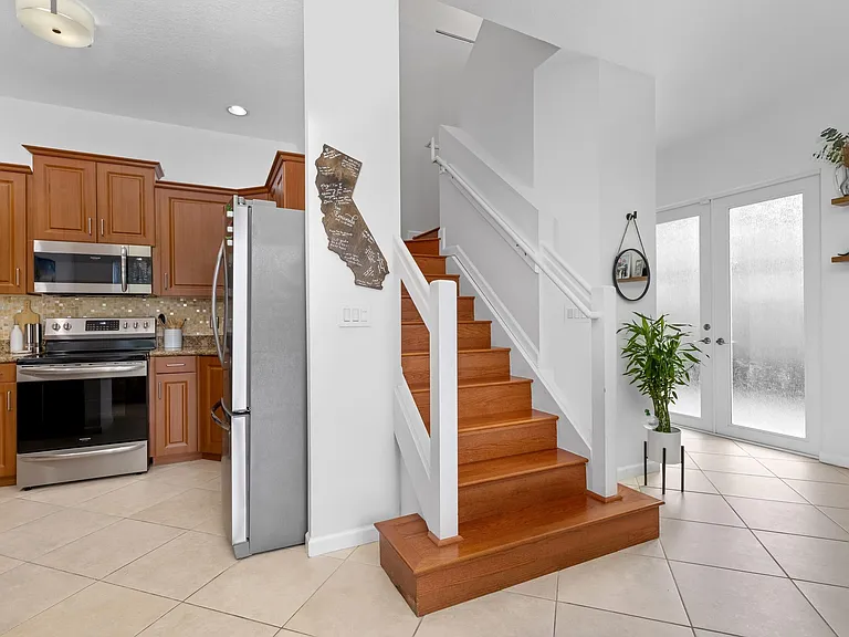 1222 NE 18th Ave #1 — Photo 15