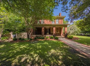 801 Ridge Ave N, Tifton, GA 31794