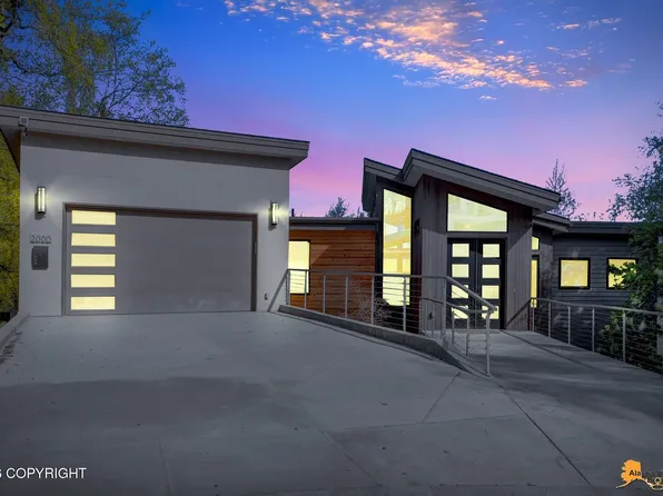 2000 Solstice Cir, Anchorage, AK 99503