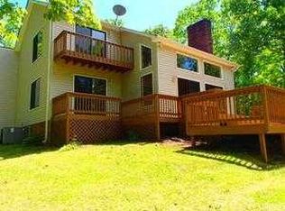 110 Crimson Ln, Pickens, SC 29671