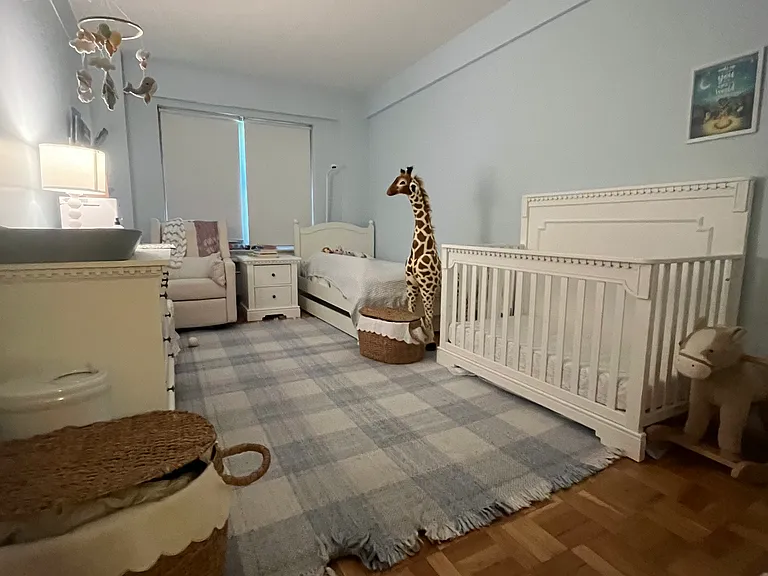 110 E End Ave #3B — Photo 8