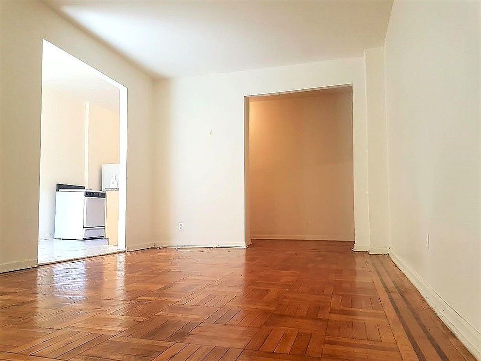 1st image of 225 Parkside Ave APT 1B