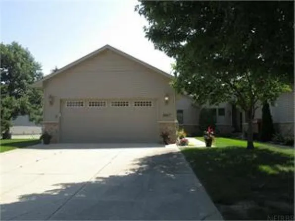 3847 Trent Ln, Waterloo, IA 50701