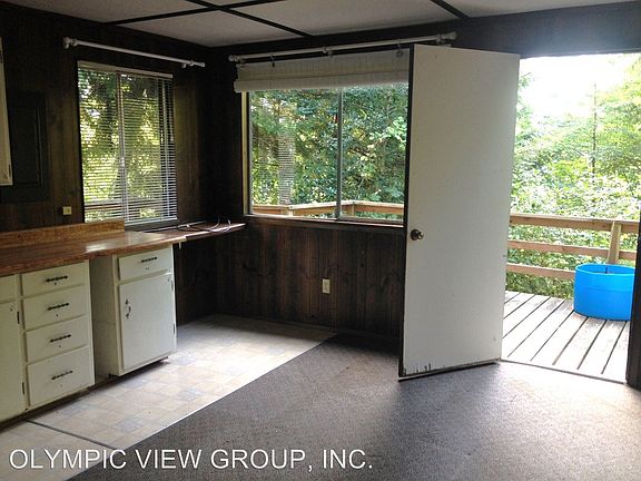 5th image of 390 E Bridger Ln