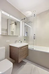 Rented by R New York