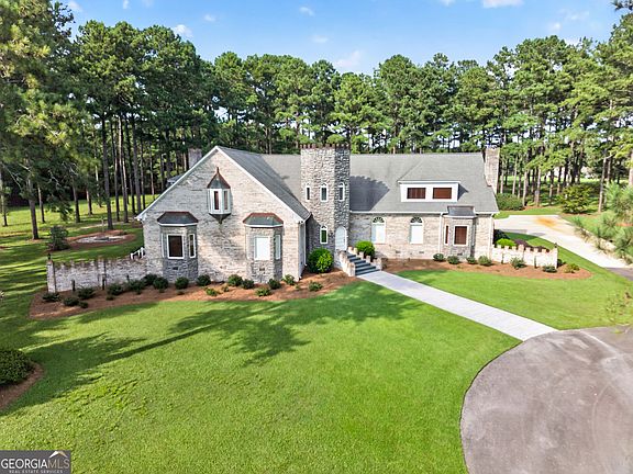 3rd image of 561 Chula Brookfield Rd