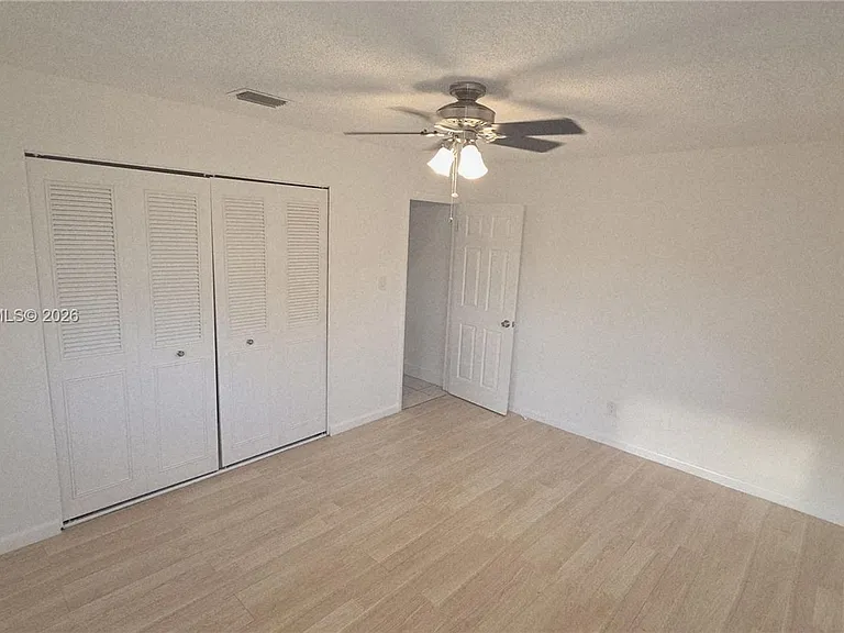 9507 NW 80th Ct — Photo 7