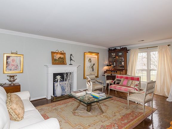 5th image of 7434 King George Dr #6