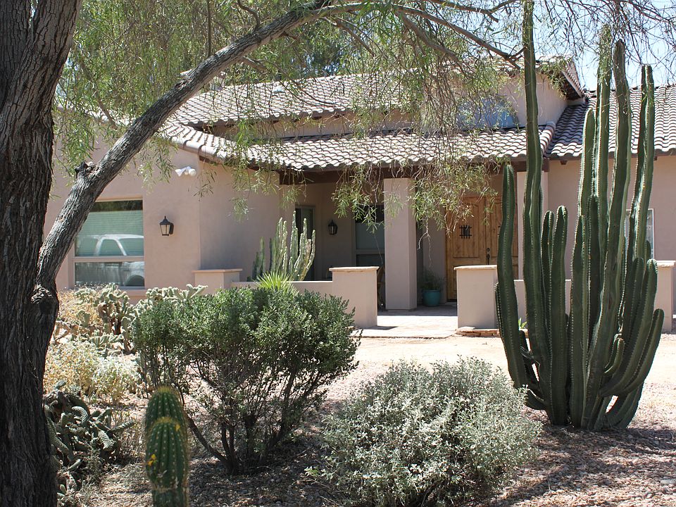 Low water landscaping