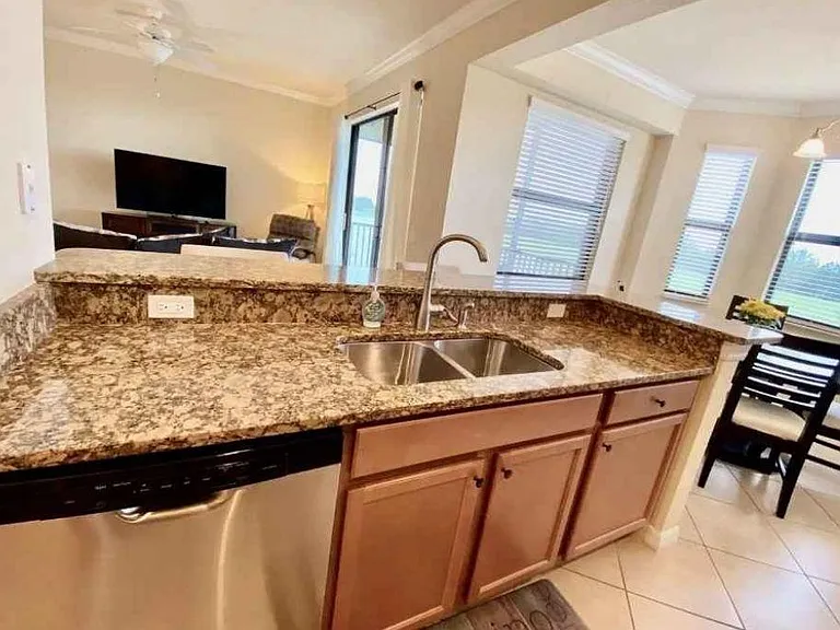 7121 River Hammock Dr — Photo 5