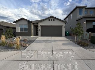 6742 Clayton Dr NE, Rio Rancho, NM 87144
