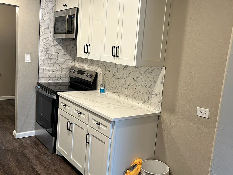 3551 Cortez Dr — Photo 25