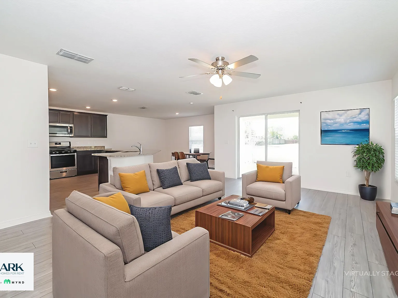 3 bed, 2.0 bath, 1678 sqft, $2,099 — Photo 3