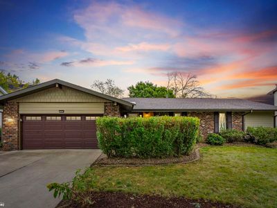 1904 Edgebrook Dr, Marshalltown, IA, 50158