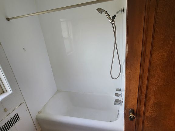 2nd image of 7555 York Dr #1E