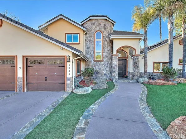 1025 N Horseshoe Bnd, Walnut, CA 91789