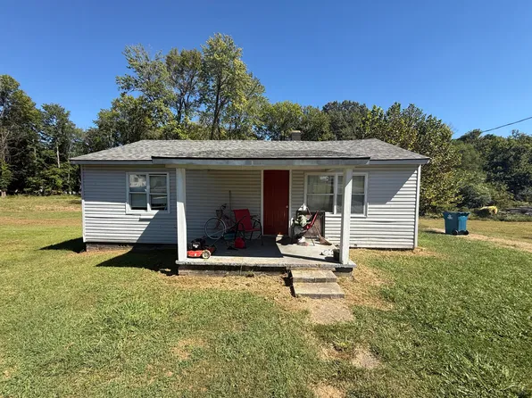 138 Boatwright Ln, Paducah, KY 42003