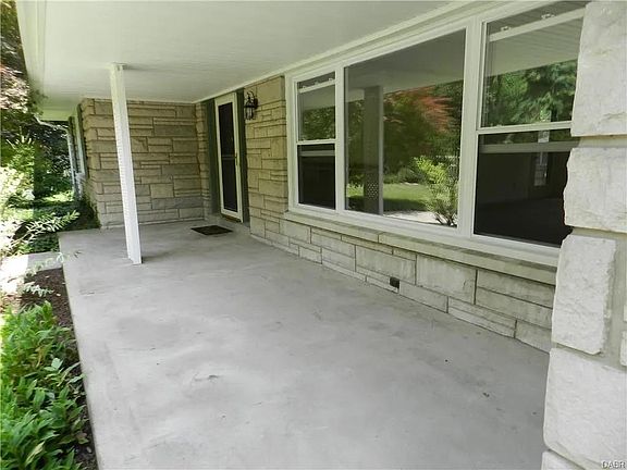 2nd image of 5518 Mad River Rd
