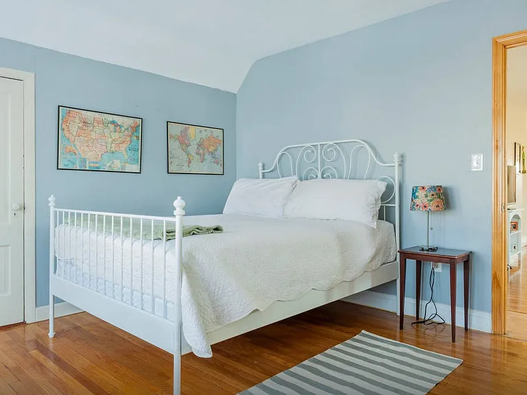 123 Walnut St #3 — Photo 6